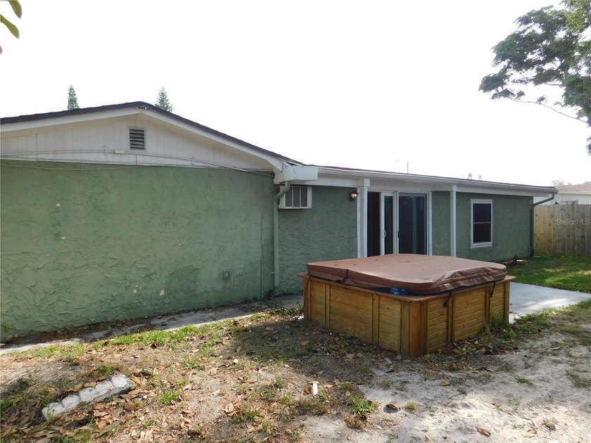 Don't miss out on this opportunity! LOCATION! LOCATION! - photo 22