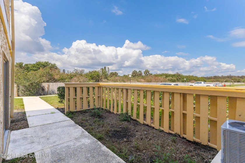 Opportunity awaits in this spacious 3-bed, 2-bath end-unit - photo 4