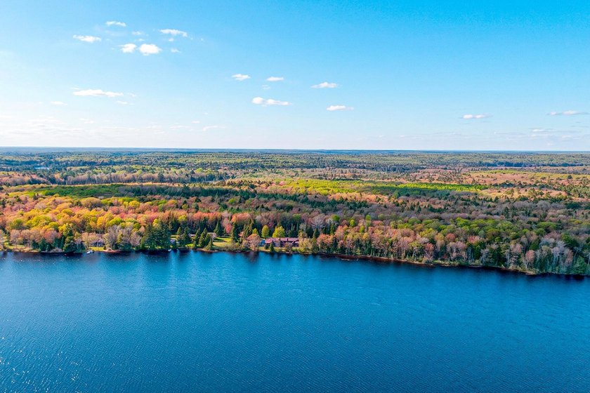 Duck Lake-A Private Upper Peninsula Retreat. Experience pure - photo 46