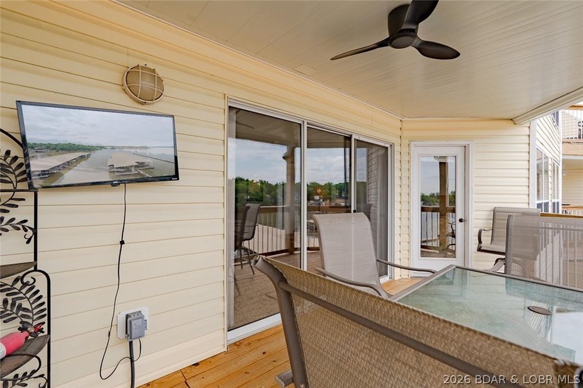 If you know the Ledges, then you know Building 9 is where buyers - photo 23