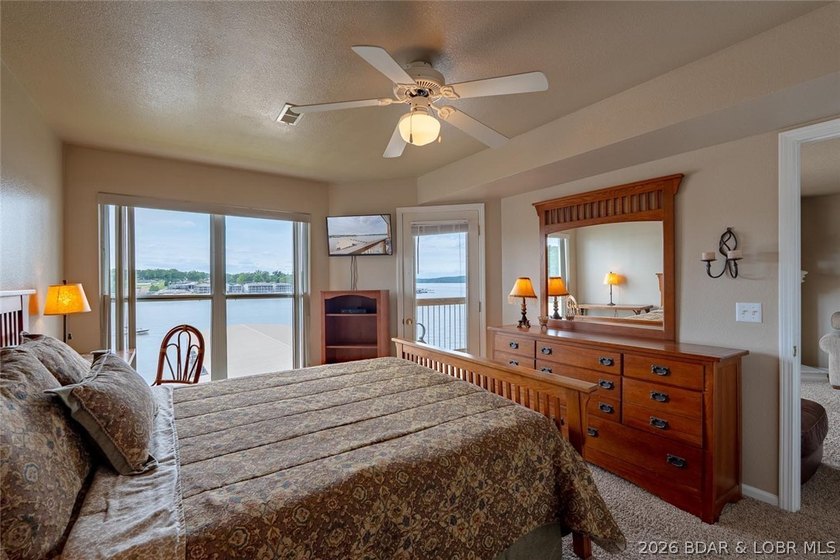 If you know the Ledges, then you know Building 9 is where buyers - photo 27