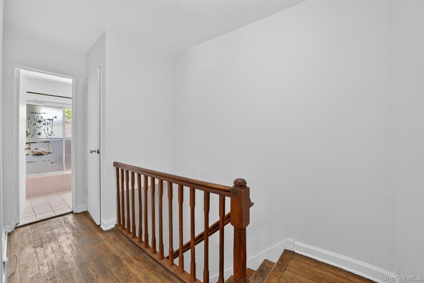 Refreshed and charming 3-bedroom tri-level brick home features a - photo 14