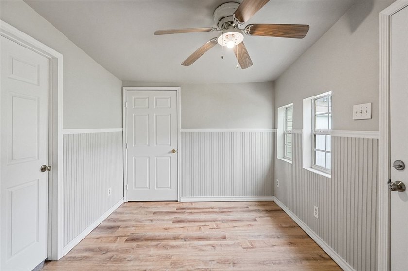Move-in ready and beautifully remodeled, this charming 3-bedroom - photo 8