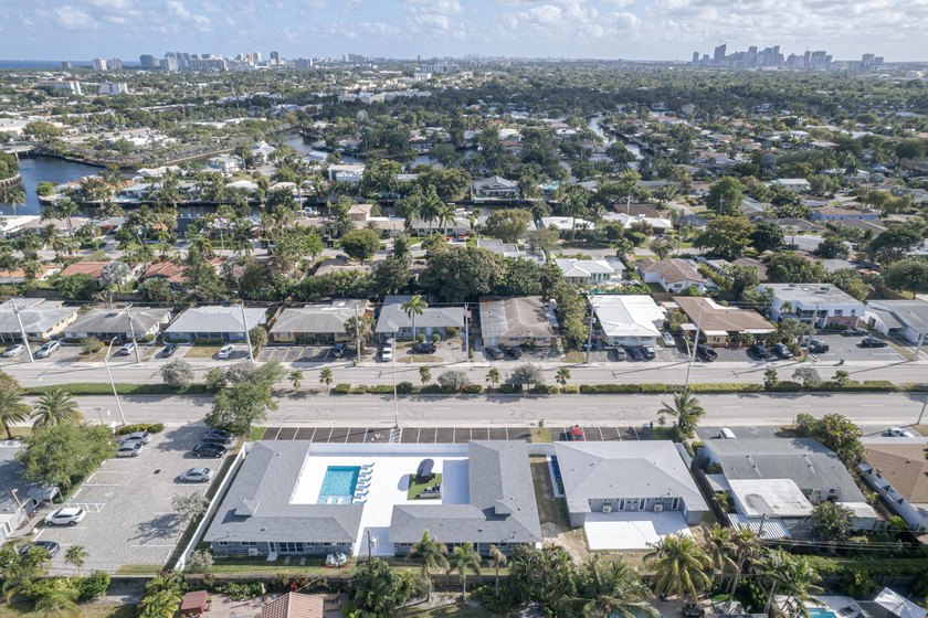 Thriving  Multi Family Compound in Wilton Manors. The portfolio - photo 25