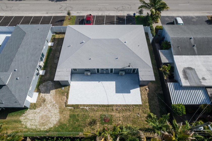 Thriving  Multi Family Compound in Wilton Manors. The portfolio - photo 37