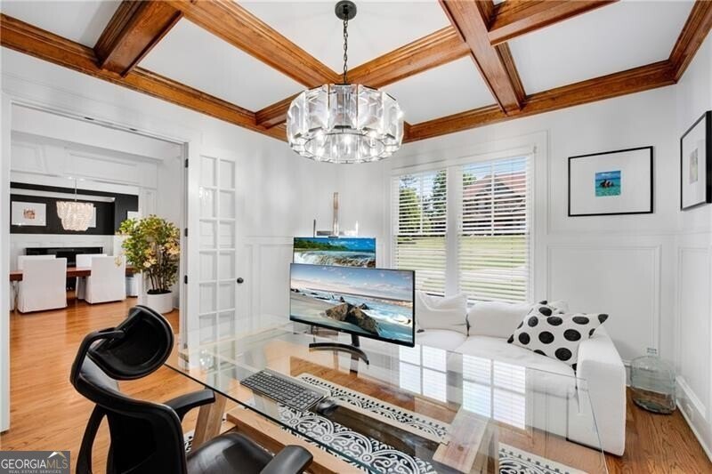 PREPARE TO BE MESMERIZED by this *SMART* PRISTINE POOL HOME on - photo 7