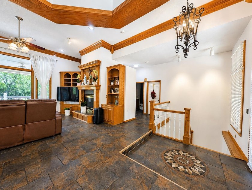 Tallgrass subdivision! Living within a 5-minute walk of a golf - photo 4