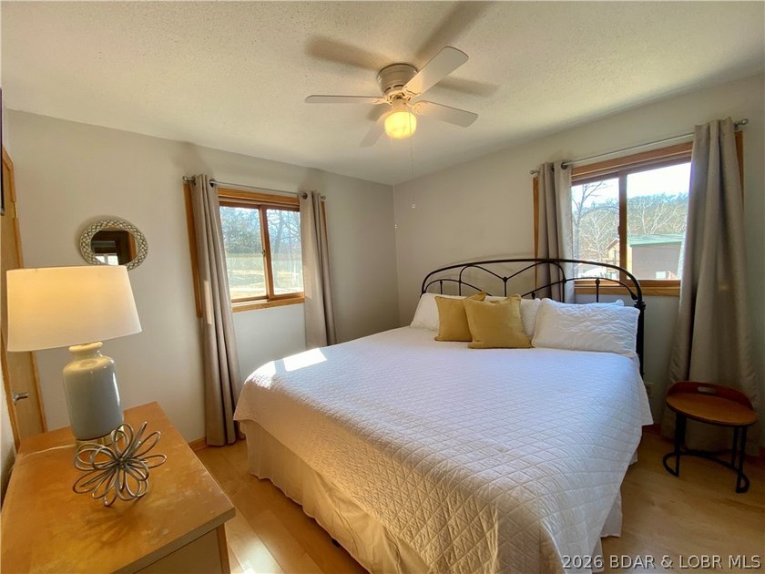 Big price improvement on this turn-key Osage Beach lakefront - photo 25