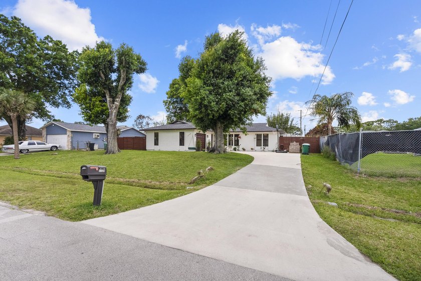 1720 SW Beeker St - photo 31