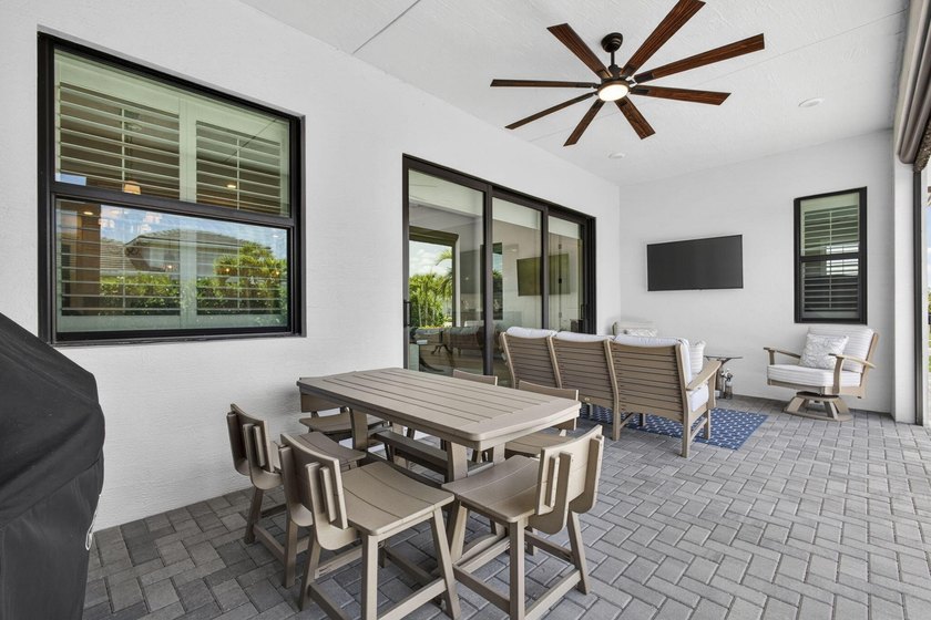 Highly desired corner lot with premium Kolter Home upgrades - photo 31