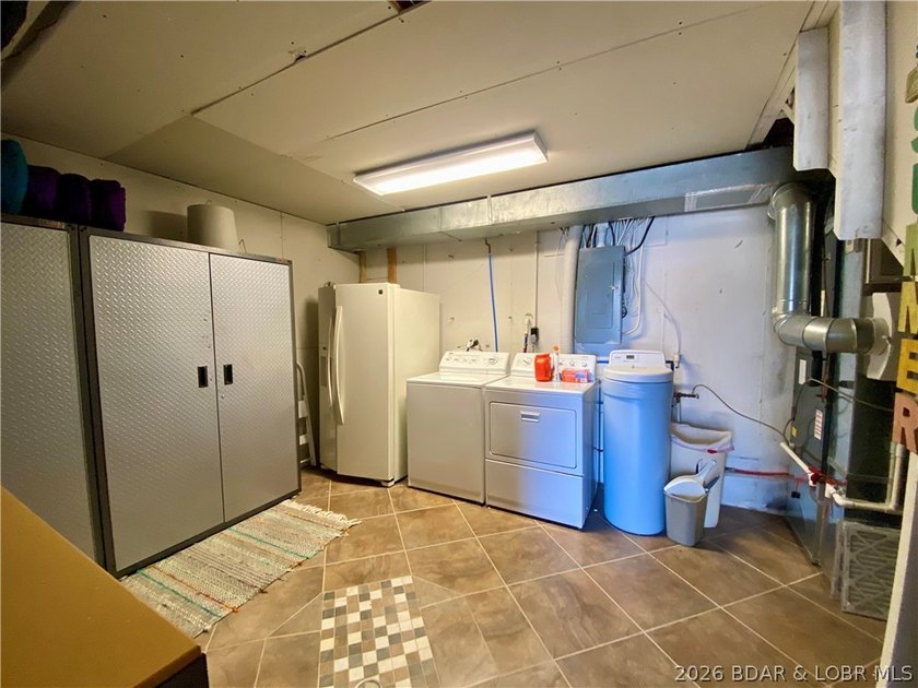 Big price improvement on this turn-key Osage Beach lakefront - photo 44