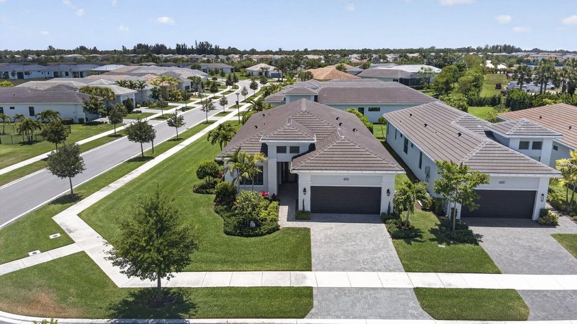 Highly desired corner lot with premium Kolter Home upgrades - photo 47