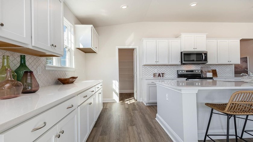 This Eaton home is a chef and entertainer's dream! With a large - photo 12