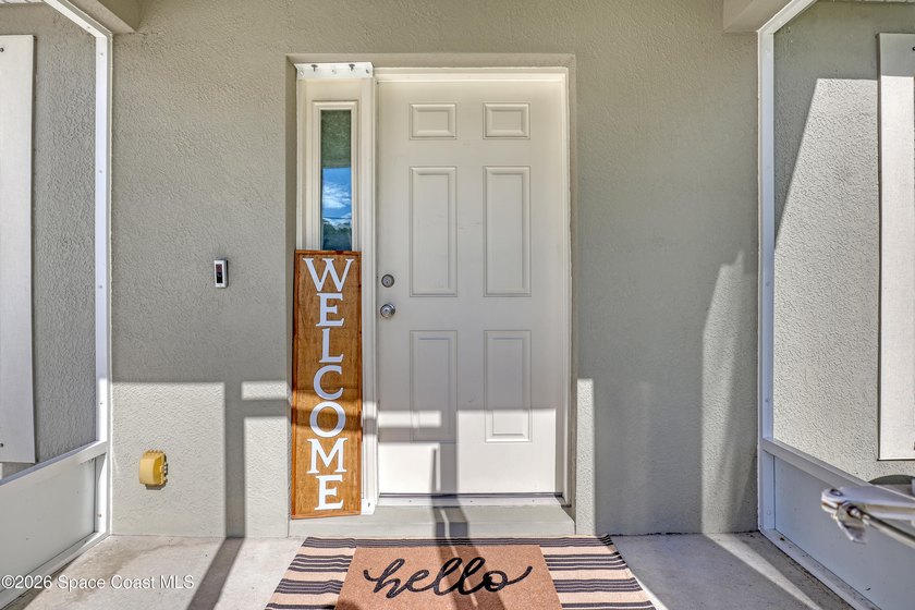 A rare opportunity to buy this meticulously maintained 2020 home - photo 6