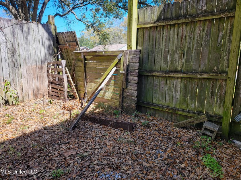 PRIME COMMERCIAL PROPERTY IN A FANTASTIC LOCATION! This - photo 41