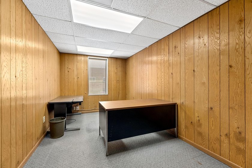 Prime investment opportunity in the heart of historic downtown - photo 28