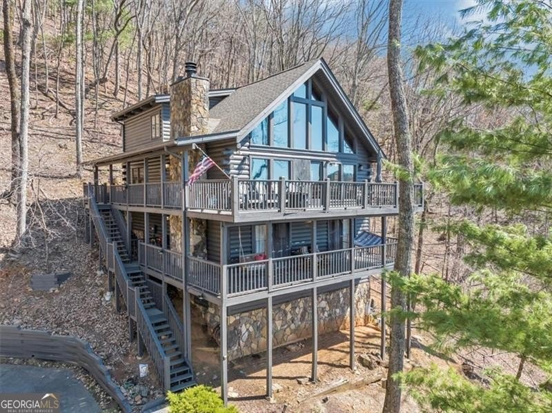 Welcome to your mountain sanctuary in the prestigious community - photo 4