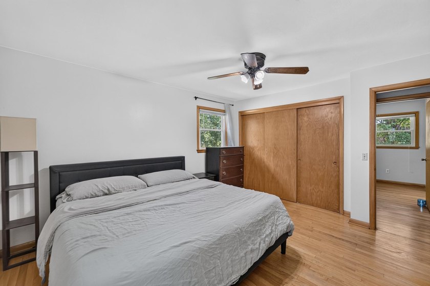 Welcome home to this charming 3-bedroom ranch in the heart of - photo 24
