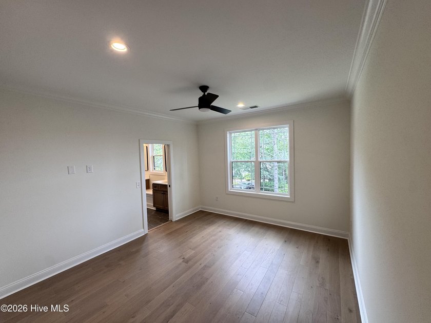 Stunning 4,052 Sf 2-story home with exceptional features inside - photo 29