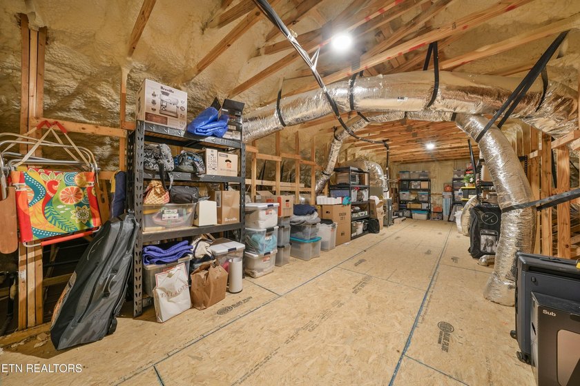 Step inside this beautifully updated ranch, built just two years - photo 29