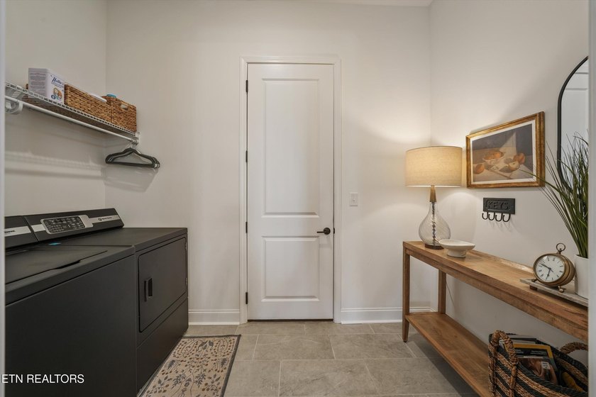 Step inside this beautifully updated ranch, built just two years - photo 31
