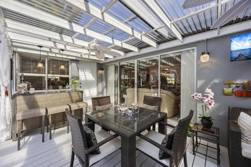 Beautiful 3BR/2BA CBS home with NO HOA-perfect as a primary - photo 38