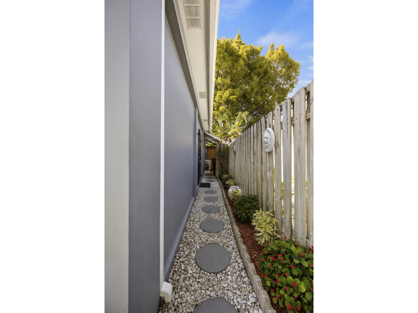 Beautiful 3BR/2BA CBS home with NO HOA-perfect as a primary - photo 47