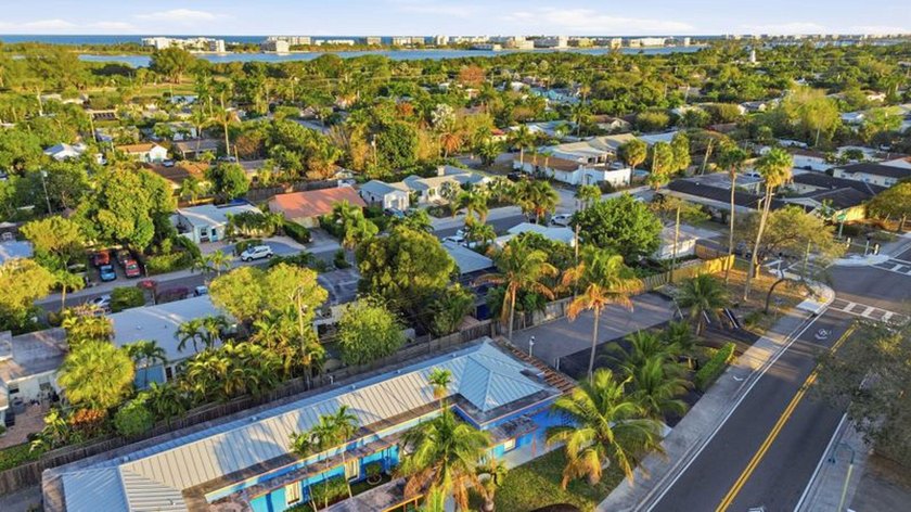 Beautiful 3BR/2BA CBS home with NO HOA-perfect as a primary - photo 57