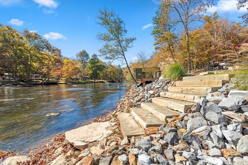 Currently being built--Riverwalk, custom built modern style home - photo 6