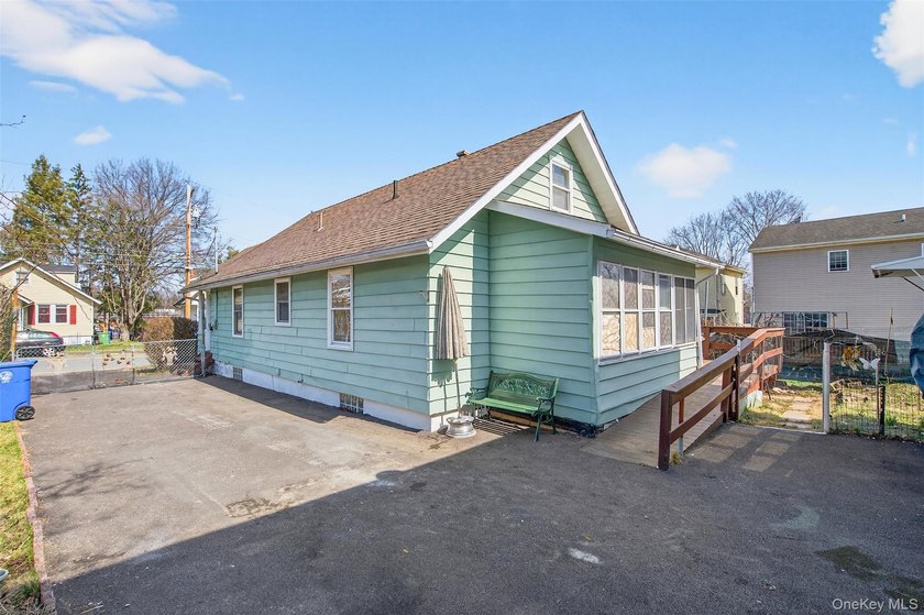 Welcome to this charming 2 bedroom, 1 bath Cape Cod located in - photo 29