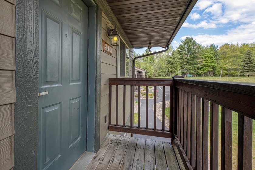 Your Eagle River Chain getaway awaits at Wild Eagle Lodge! This - photo 15