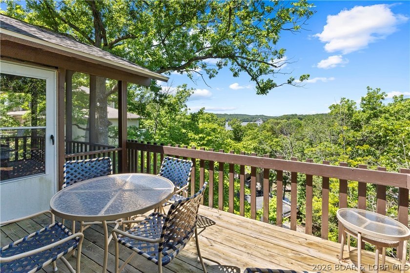 Welcome to lake living in the heart of Osage Beach! Located in - photo 17