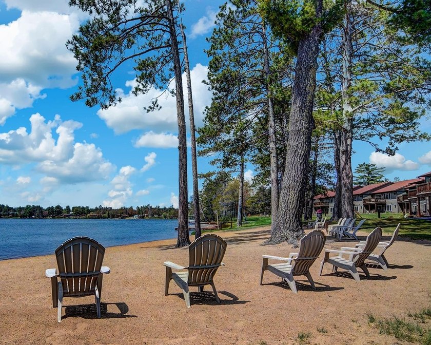 Your Eagle River Chain getaway awaits at Wild Eagle Lodge! This - photo 21
