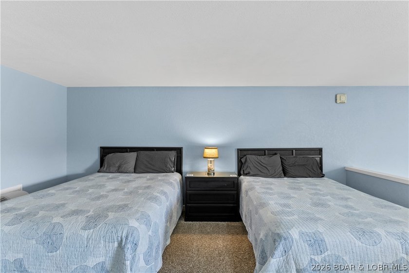Welcome to lake living in the heart of Osage Beach! Located in - photo 23