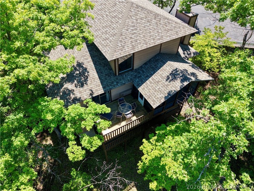 Welcome to lake living in the heart of Osage Beach! Located in - photo 45