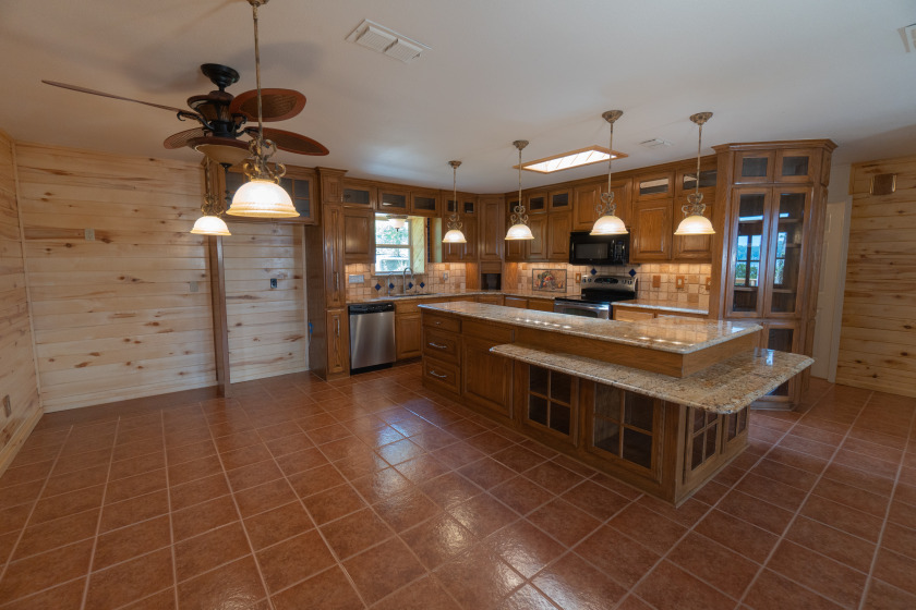 Wow, HUGE PRICE REDUCTION!
SM 29 Lake Cherokee- $545,000
 SOLD - photo 8