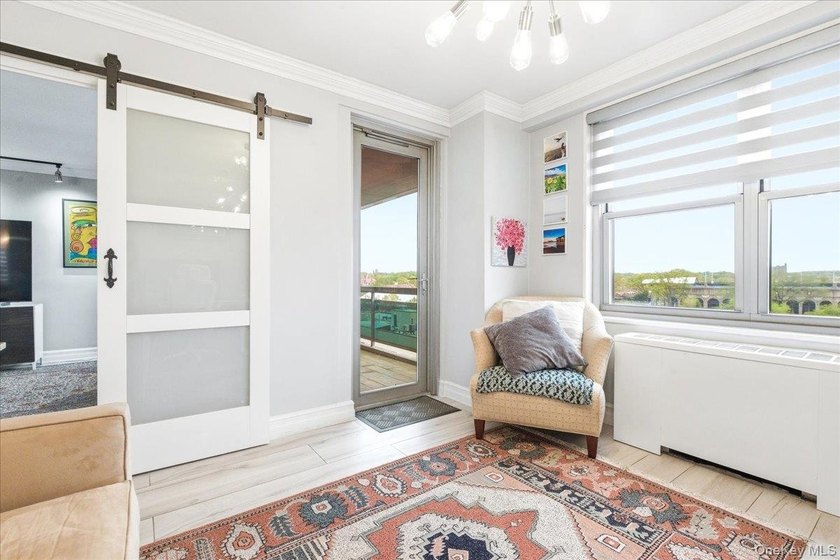 Welcome to this rarely available, most coveted, south facing - photo 29