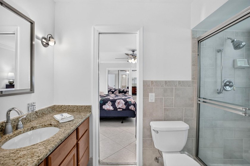 MOVE-IN READY! Rare waterfront retreat on a quiet cul-de-sac in - photo 36