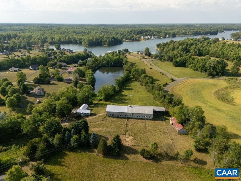 Lake Anna Farm waterfronts on Lake Anna with Private Dock on 9 - photo 42