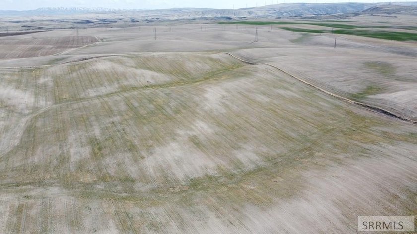 62 acres perfect for a rural development! Many different - photo 6