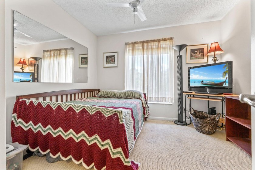 SELLER OFFERING BUYER CREDIT! Welcome to this clean 2 Bedroom 2 - photo 15