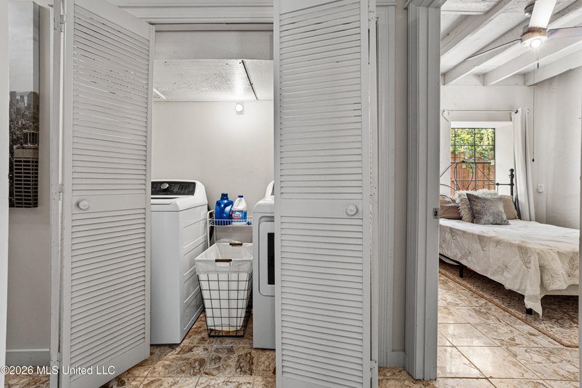 Tucked away on the charming and distinctive Father Ryan Avenue - photo 41