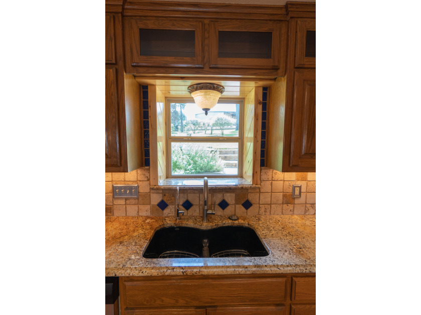 Wow, HUGE PRICE REDUCTION!
SM 29 Lake Cherokee- $545,000
 SOLD - photo 11