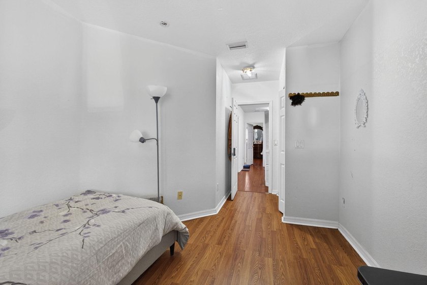 Beautiful 2-story townhome in gated community with resort style - photo 24