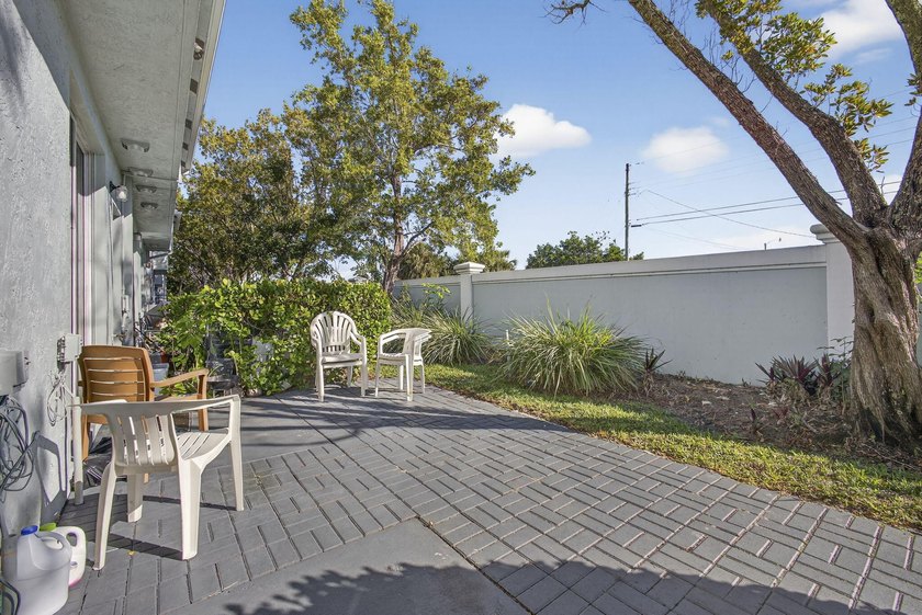 Beautiful 2-story townhome in gated community with resort style - photo 27