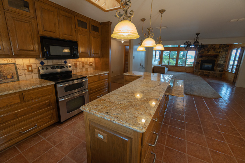 Wow, HUGE PRICE REDUCTION!
SM 29 Lake Cherokee- $545,000
 SOLD - photo 12