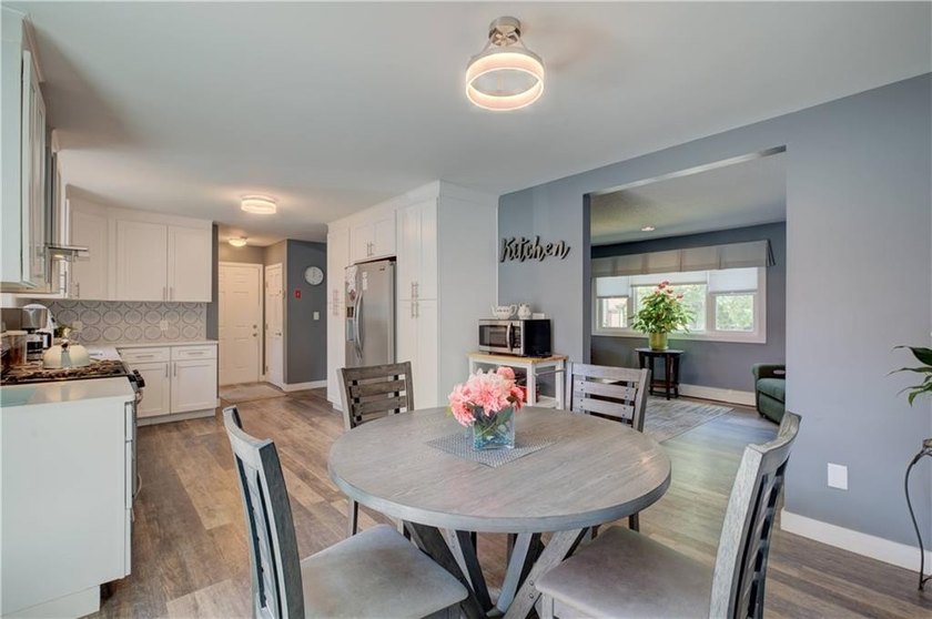 Warren Gem! Move right into this beautifully updated home - photo 13
