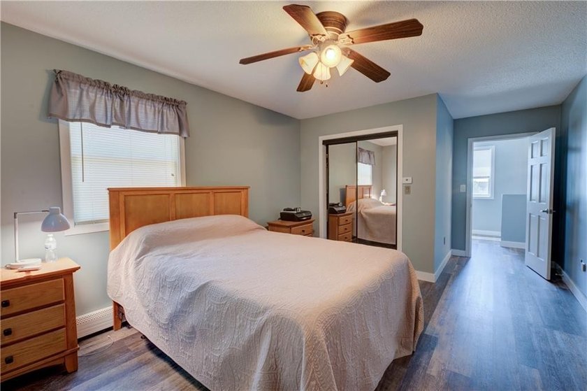 Warren Gem! Move right into this beautifully updated home - photo 18
