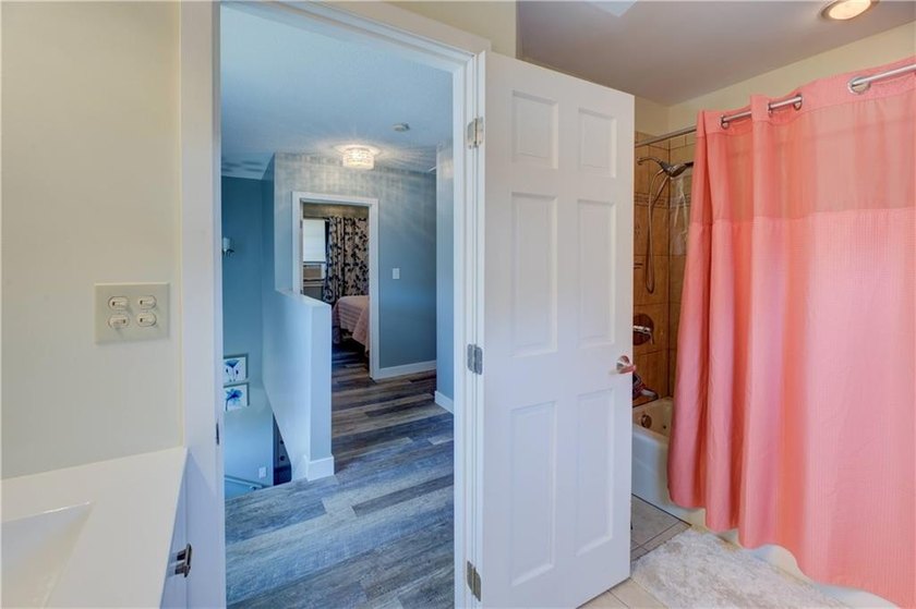 Warren Gem! Move right into this beautifully updated home - photo 23