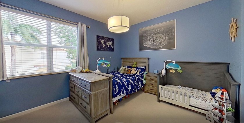 Beautifully updated newer-construction townhome in the - photo 28